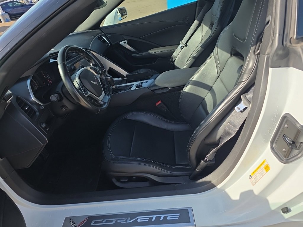 Used 2019 Chevrolet Corvette Stingray Coupe w/ Carbon Flash Badge Package image 12