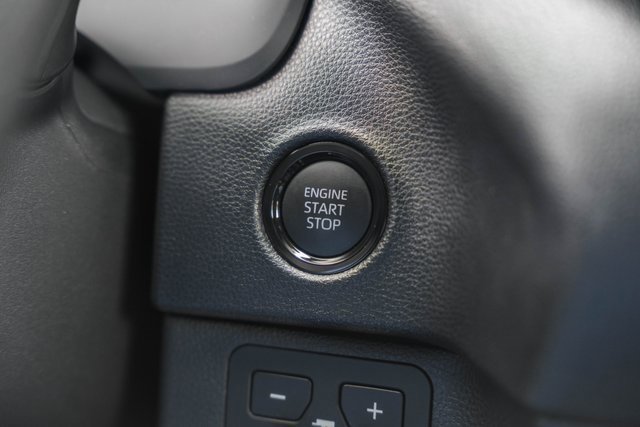 Used 2025 Toyota Tundra SR5 w/ SR5 Convenience Package image 29