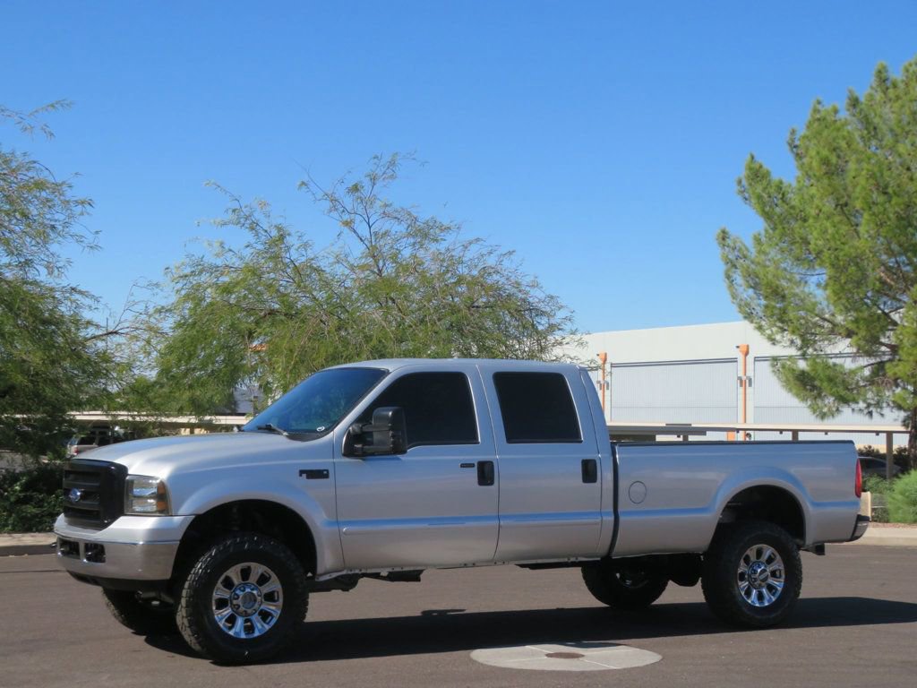 Used 2005 Ford F350 XLT image 1