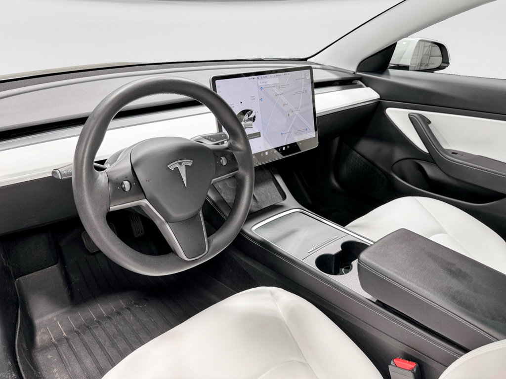 Used 2021 Tesla Model 3 Standard Range Plus RWD image 14