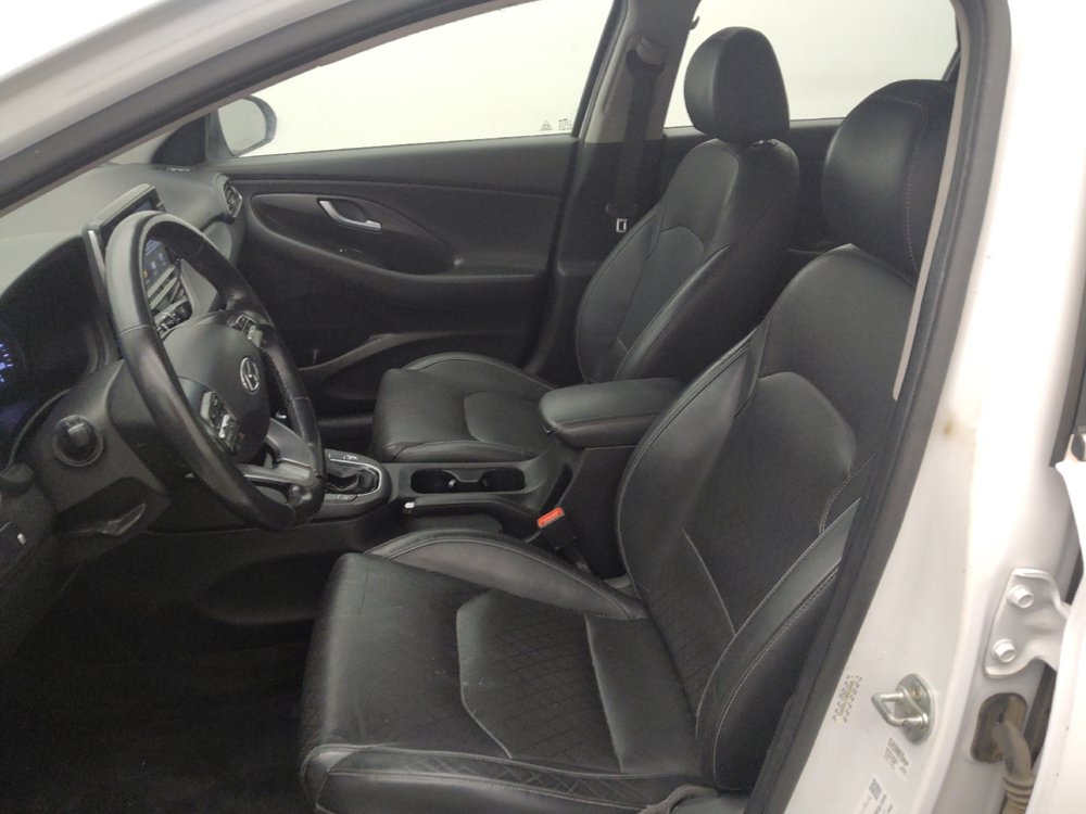 Used 2019 Hyundai Elantra GT w/ Style Package 02 FWD image 17