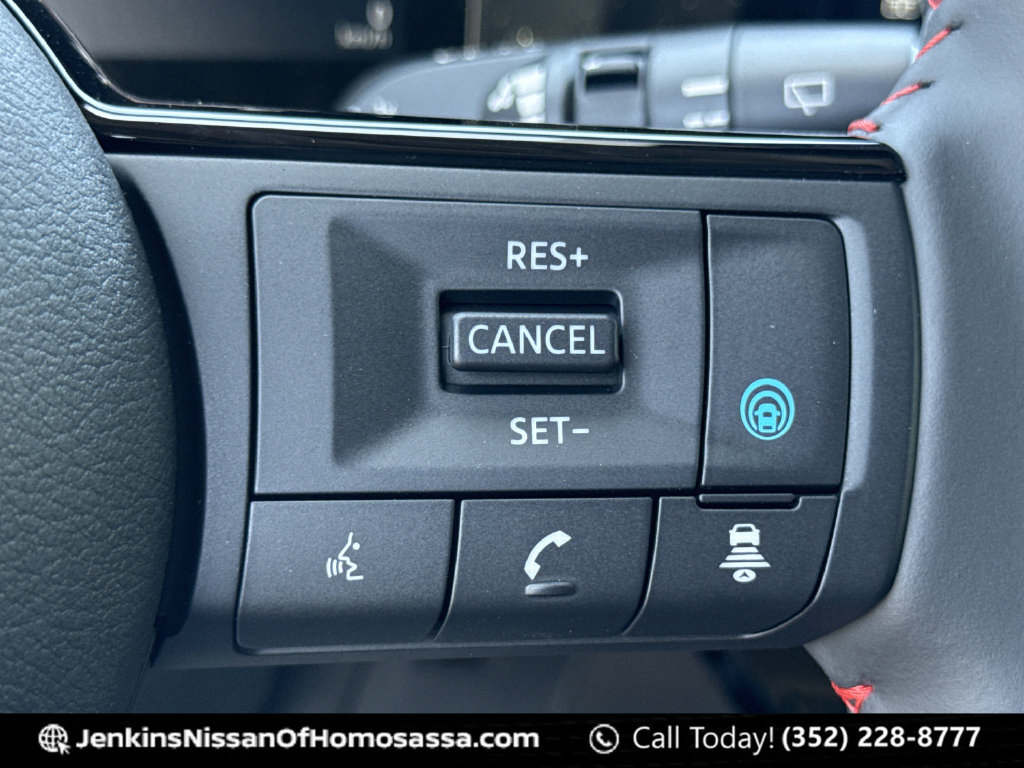 New 2026 Nissan Kicks SR w/ Cold Weather Package FWD image 42