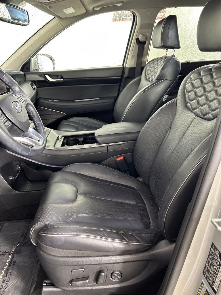 Used 2022 Hyundai Palisade Limited w/ Cargo Package FWD image 11