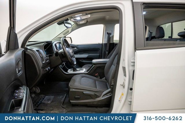 Used 2022 Chevrolet Colorado LT w/ LT Convenience Package image 5
