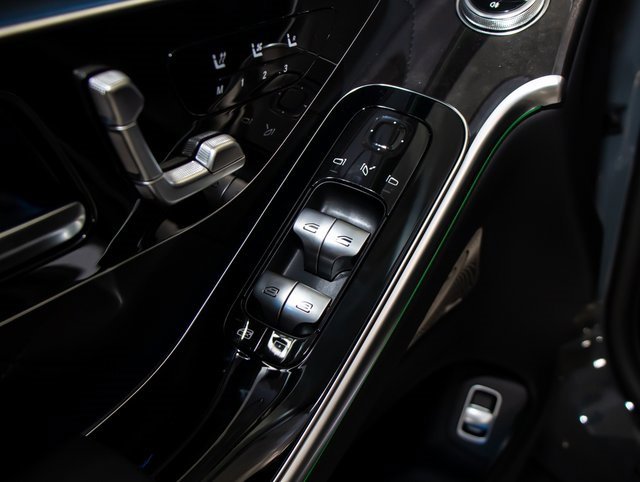 Used 2026 Mercedes-Benz S 580 4MATIC Sedan image 15