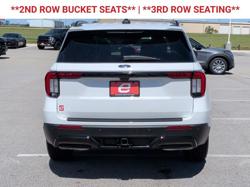 Used 2025 Ford Explorer ST-Line image 7