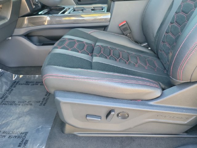 Used 2026 Ford F250 Lariat w/ Black Appearance Package AWD/4WD image 28