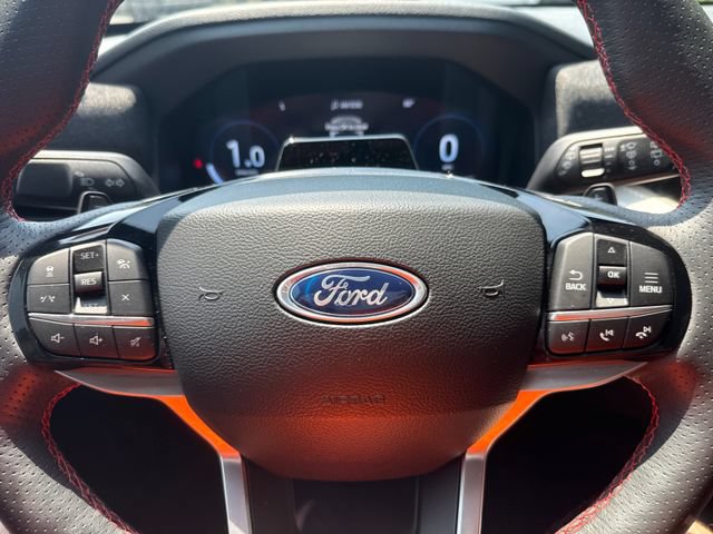 Used 2025 Ford Explorer ST AWD/4WD image 26