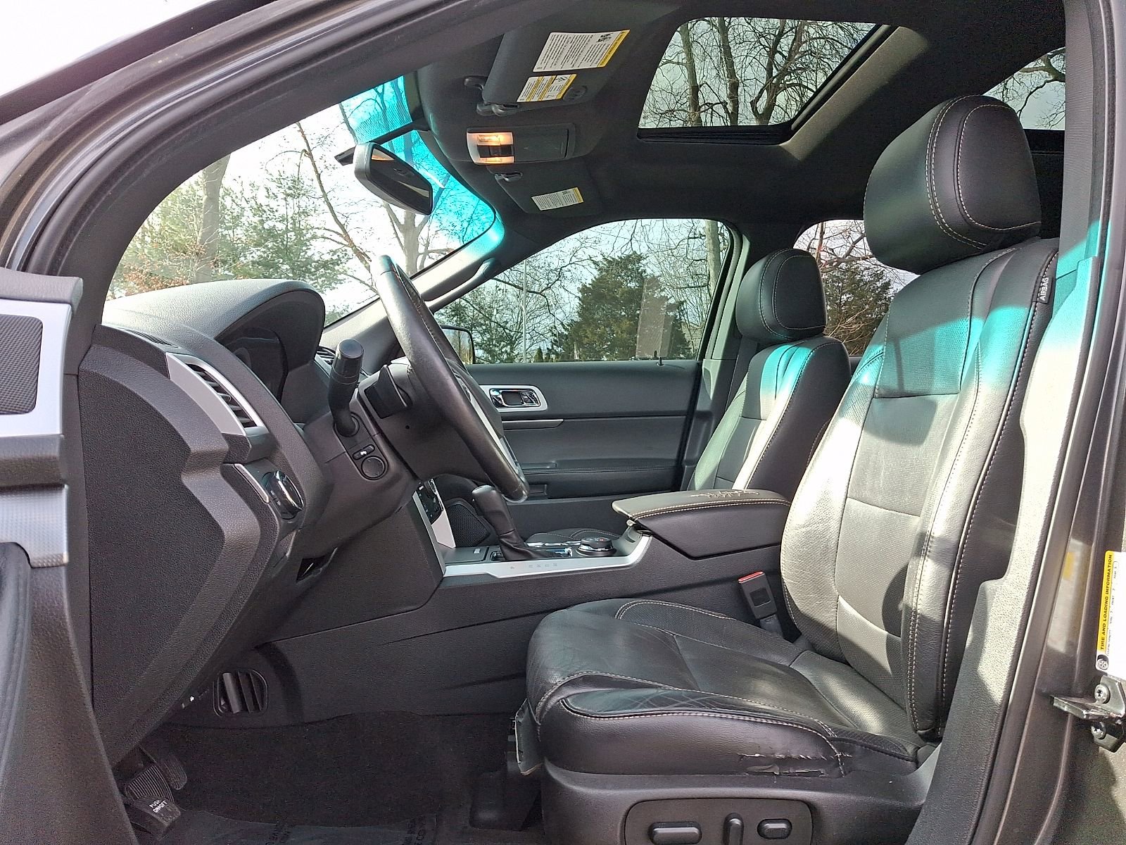 Used 2015 Ford Explorer Sport w/ Equipment Group 401A image 14