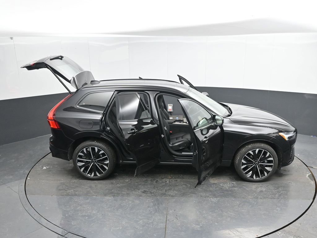 New 2026 Volvo XC60 B5 Ultra w/ Protection Package Premier image 46