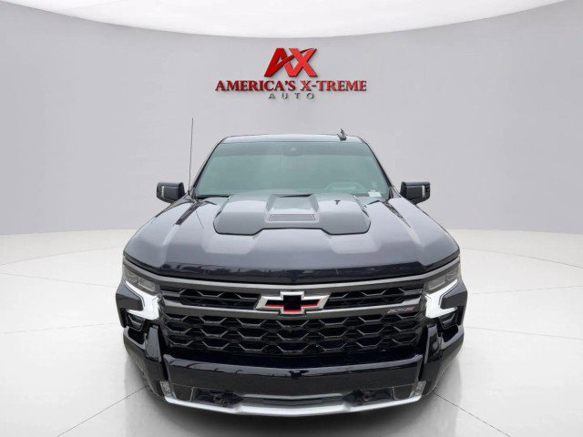 Used 2024 Chevrolet Silverado 1500 ZR2 w/ Technology Package image 9