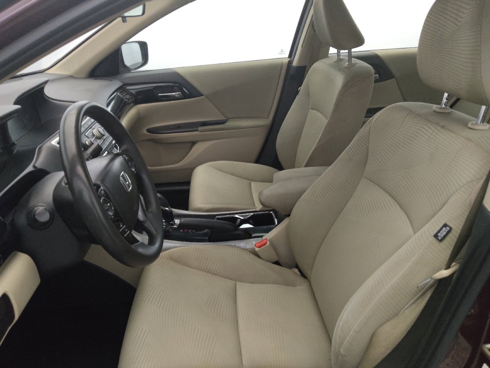Used 2017 Honda Accord LX image 17