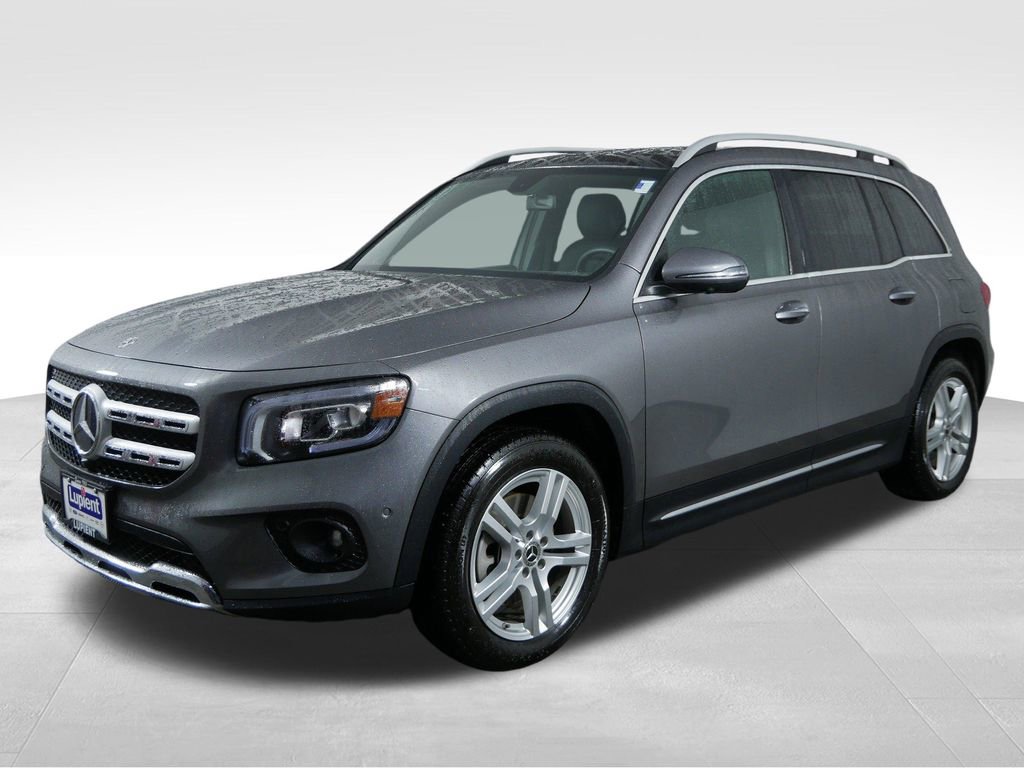 Used 2021 Mercedes-Benz GLB 250 4MATIC image 4