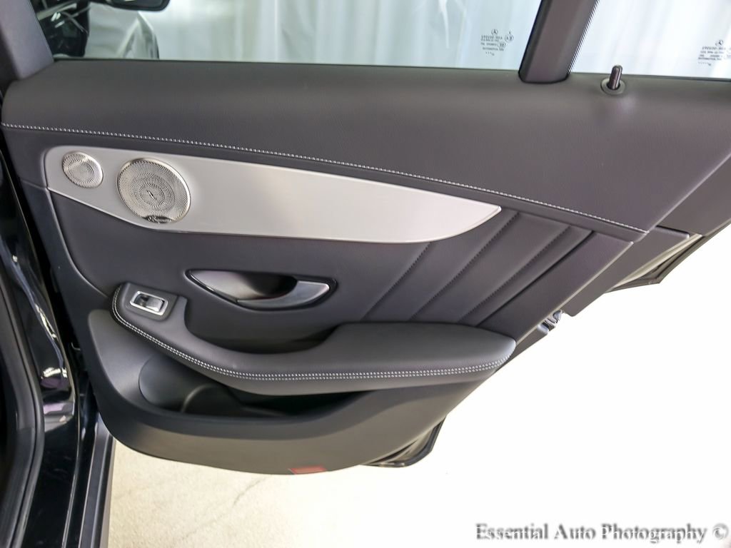 Used 2023 Mercedes-Benz GLC 300 4MATIC Coupe image 26