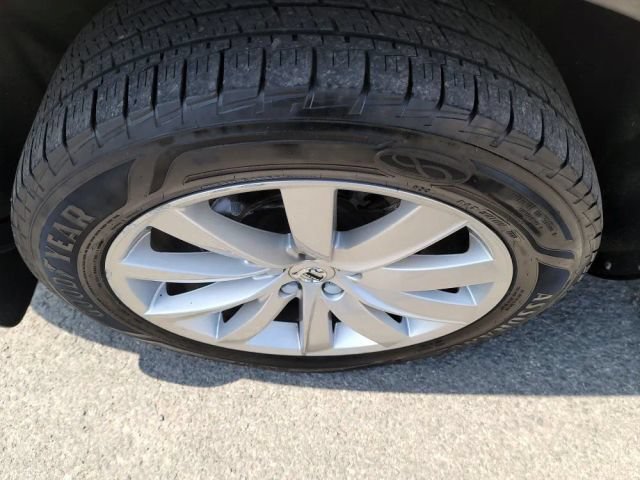 Used 2018 Volvo XC90 T6 Momentum w/ Convenience Package AWD/4WD image 38