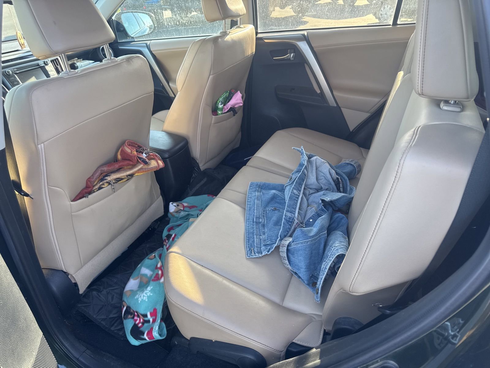 Used 2013 Toyota RAV4 Limited AWD/4WD image 9