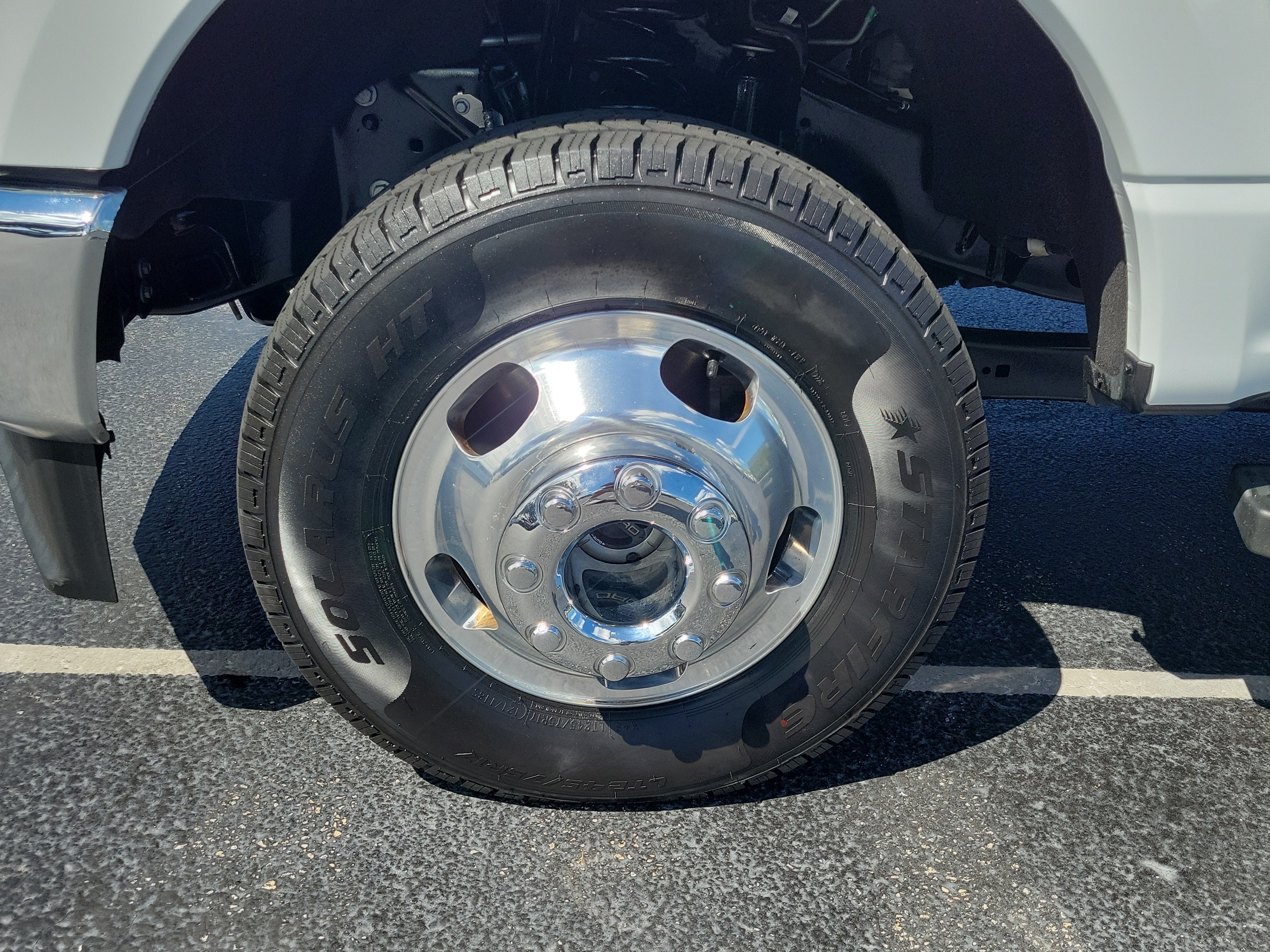 Certified 2024 Ford F350 XLT AWD/4WD image 5