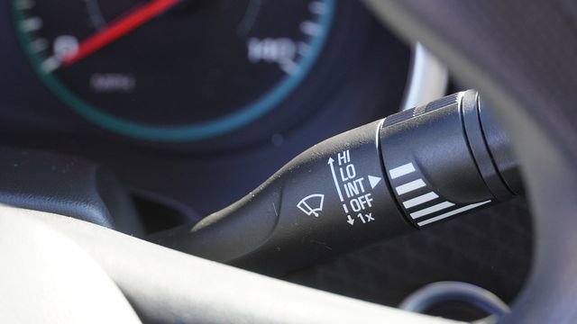 Used 2024 Chevrolet Malibu LT image 30