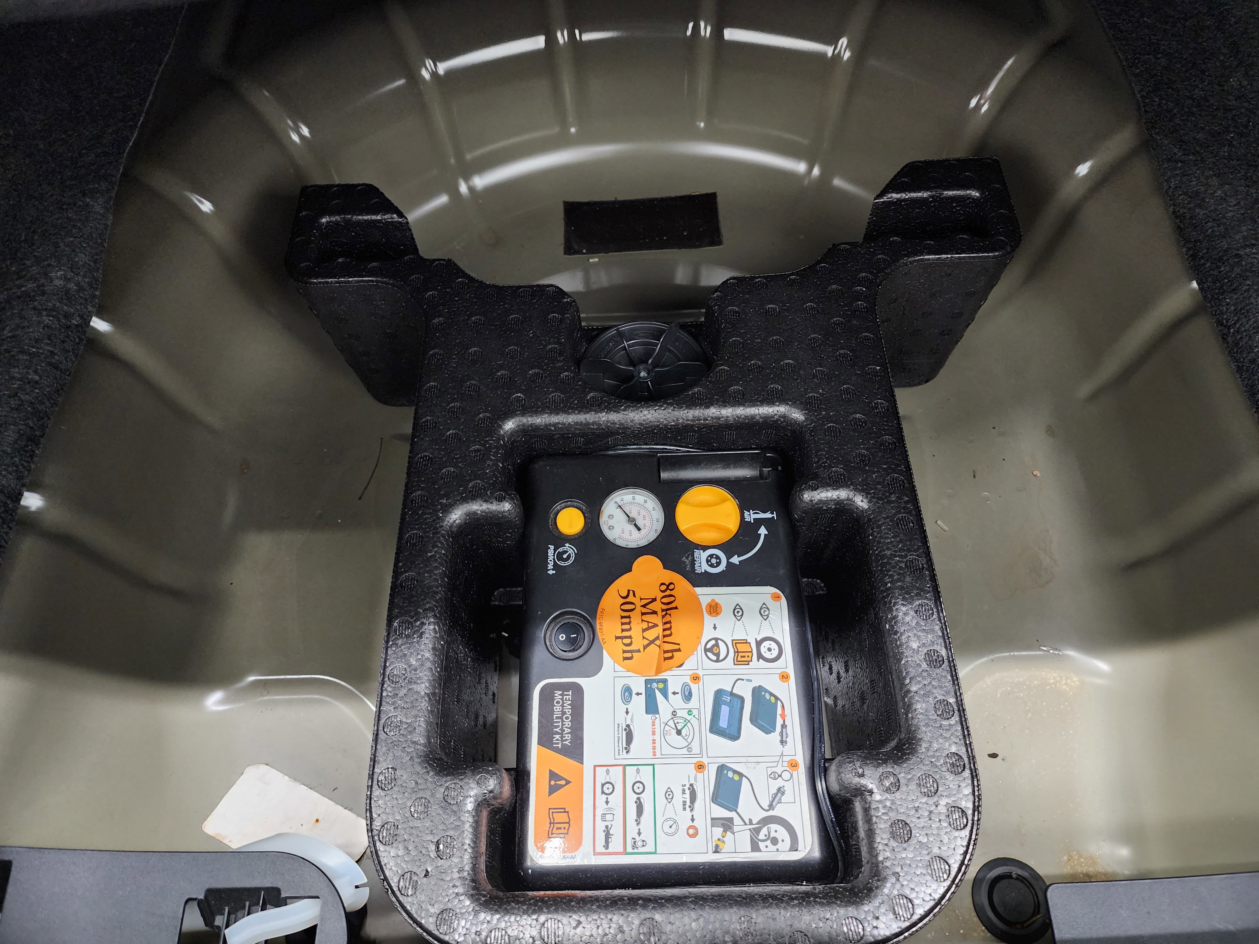 Used 2016 Ford Mustang Shelby GT350R w/ GT350R Equipment Group 920A image 36