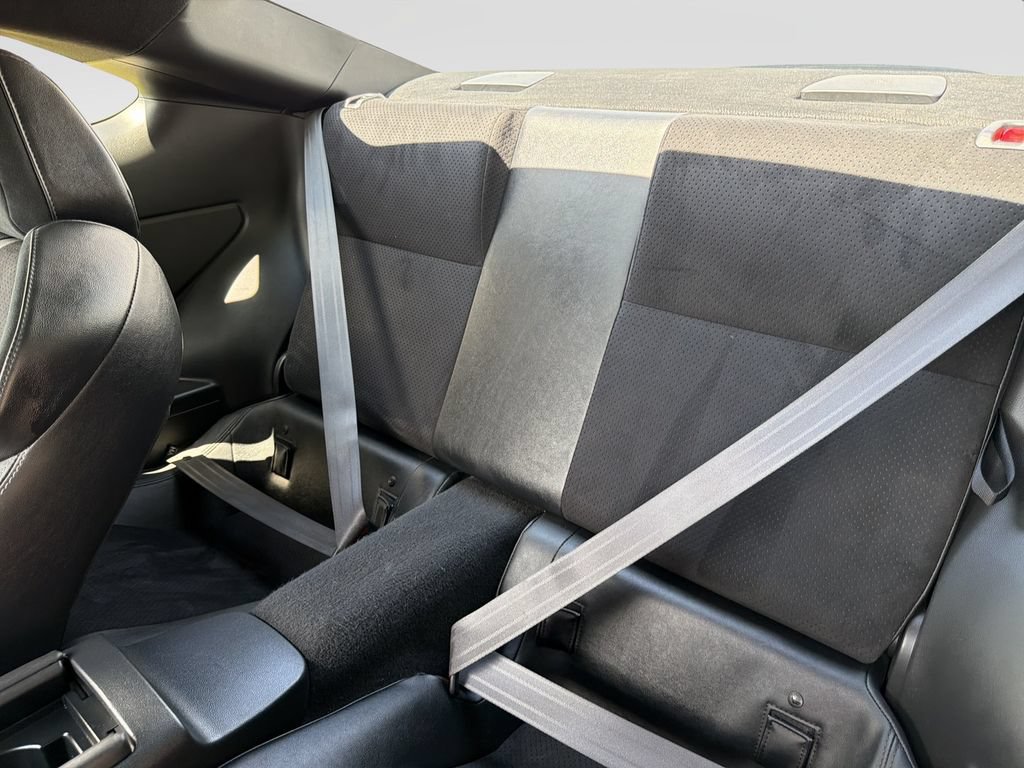 Used 2025 Toyota GR86 Premium w/ ALL Weather Mat Package (TMS) RWD image 10