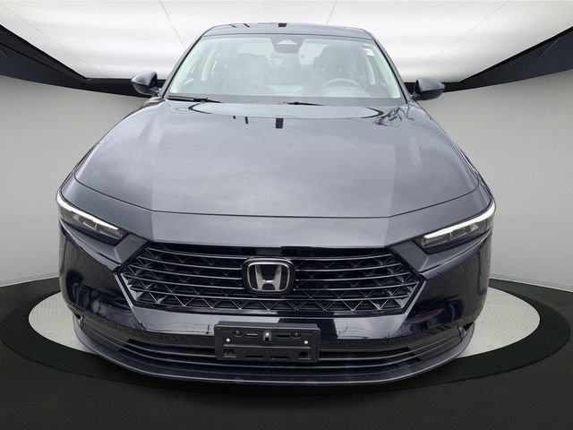 Used 2025 Honda Accord SE image 12