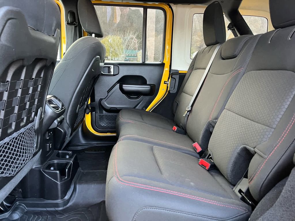 Used 2019 Jeep Wrangler Unlimited Rubicon image 36