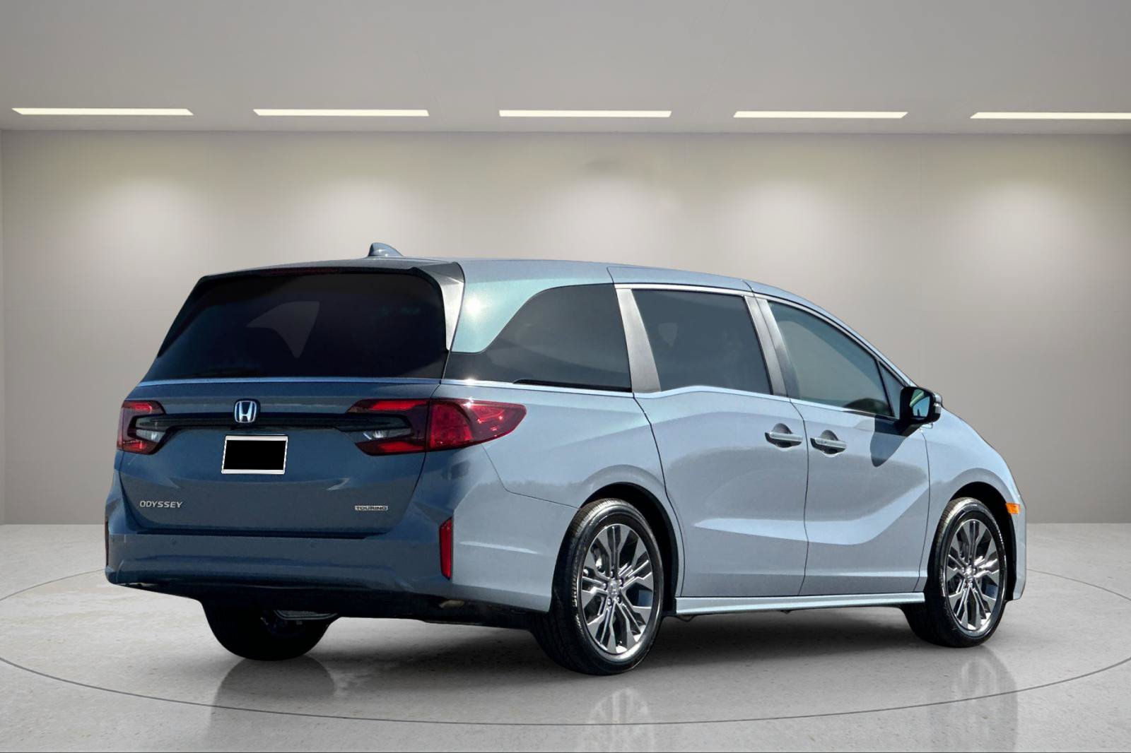 New 2027 Honda Odyssey Touring image 3