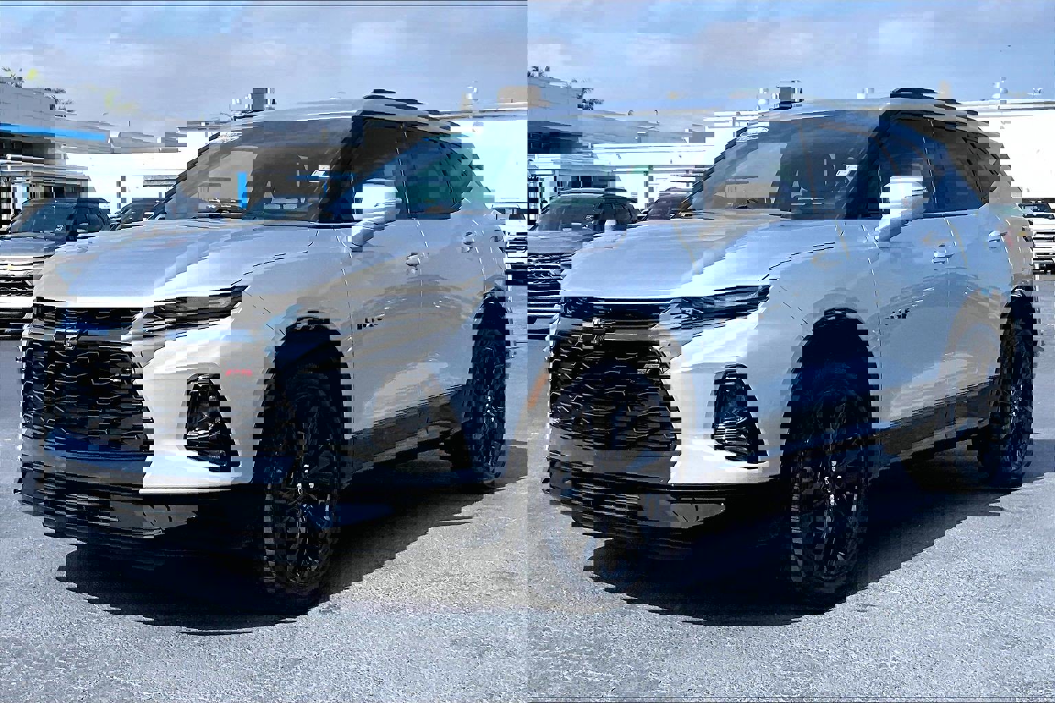 Certified 2022 Chevrolet Blazer RS w/ Driver Confidence II Package image 2