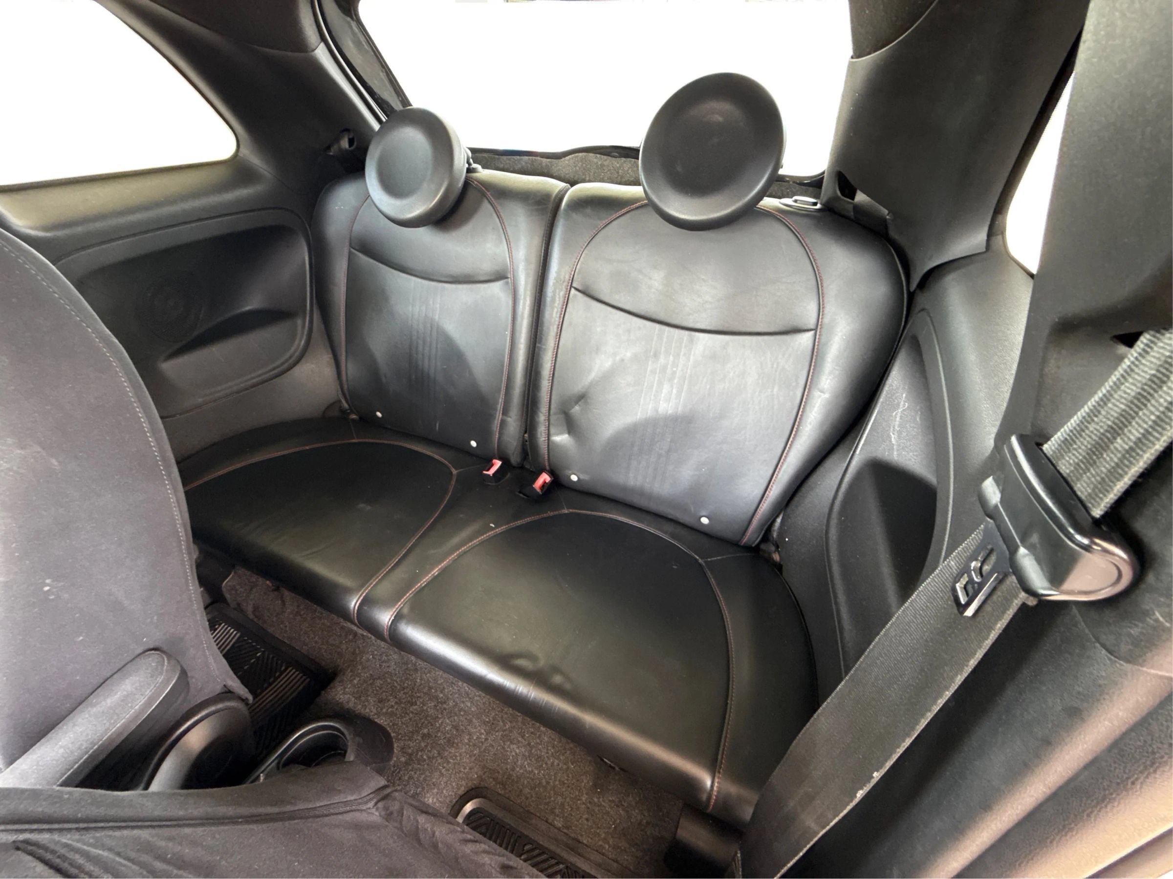 Used 2012 FIAT 500 Abarth w/ Safety & Convenience Pkg FWD image 10