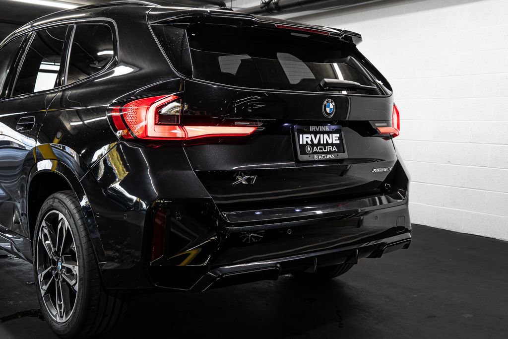 Used 2023 BMW X1 xDrive28i w/ M Sport Package image 15