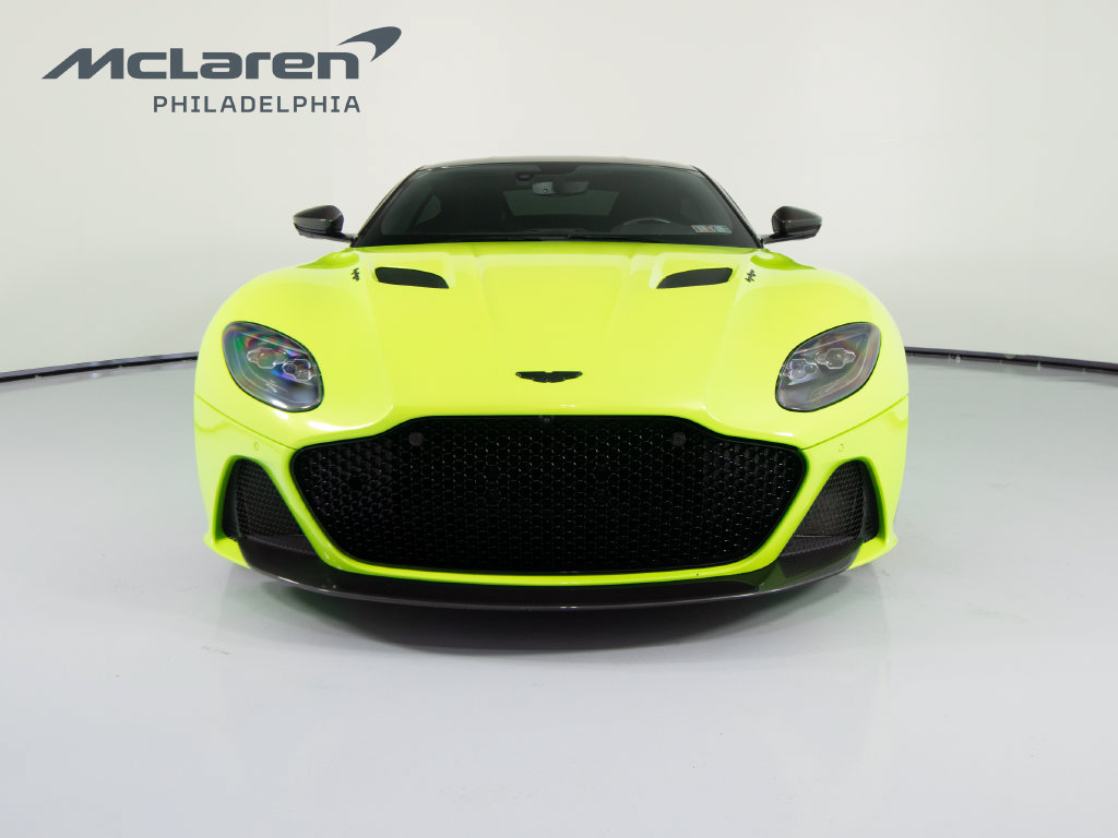 Used 2022 Aston Martin DBS Superleggera RWD image 2