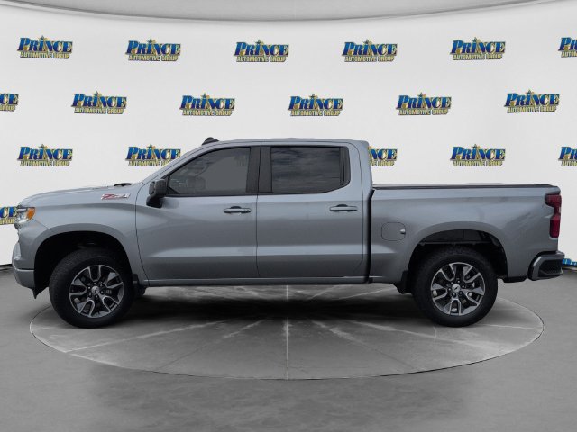Used 2023 Chevrolet Silverado 1500 RST w/ Z71 Off-Road Package AWD/4WD image 12