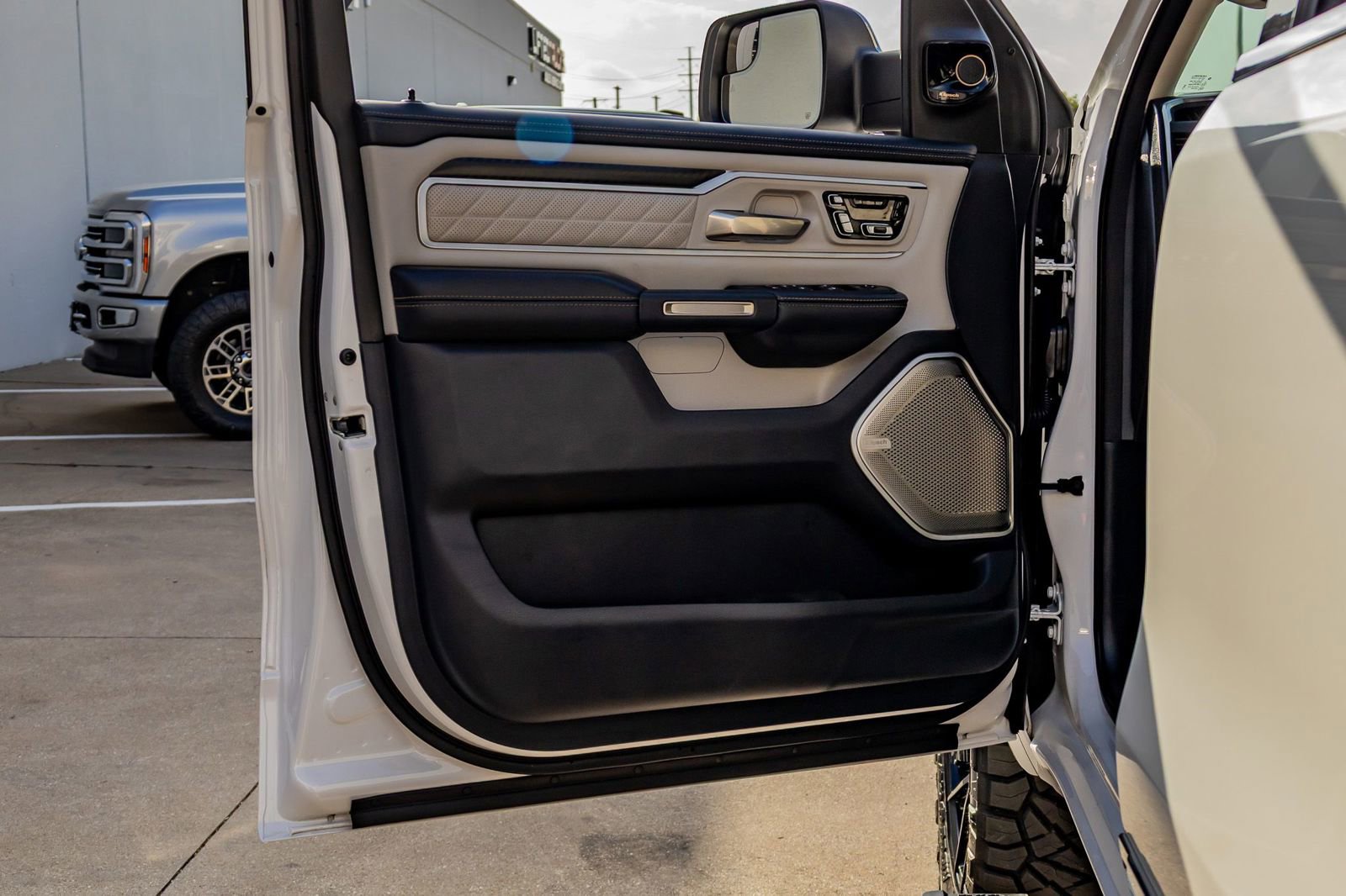 Used 2025 RAM 1500 Tungsten w/ Off Road Group image 36