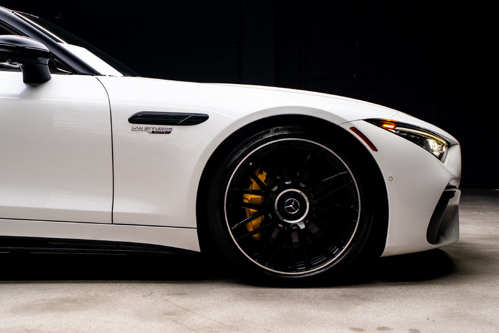 Used 2022 Mercedes-Benz SL 55 AMG 4MATIC w/ Driver Assistance Package image 14
