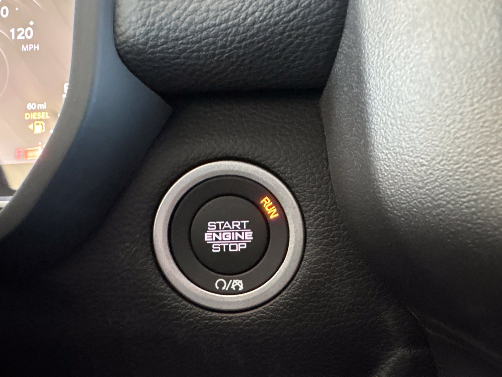 New 2027 RAM 2500 Laramie AWD/4WD image 29