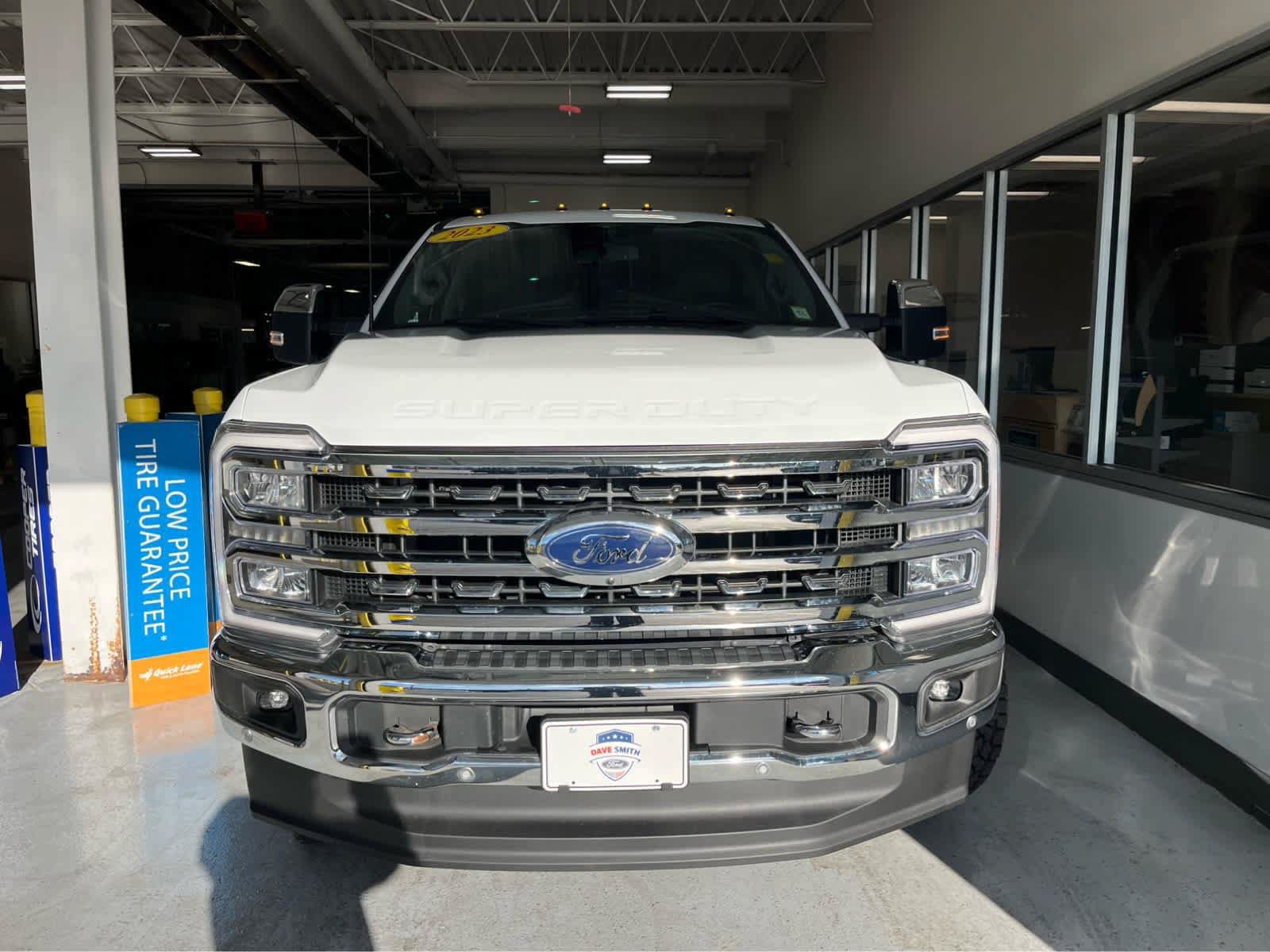 Used 2023 Ford F350 Lariat w/ Tow Technology Package AWD/4WD image 3