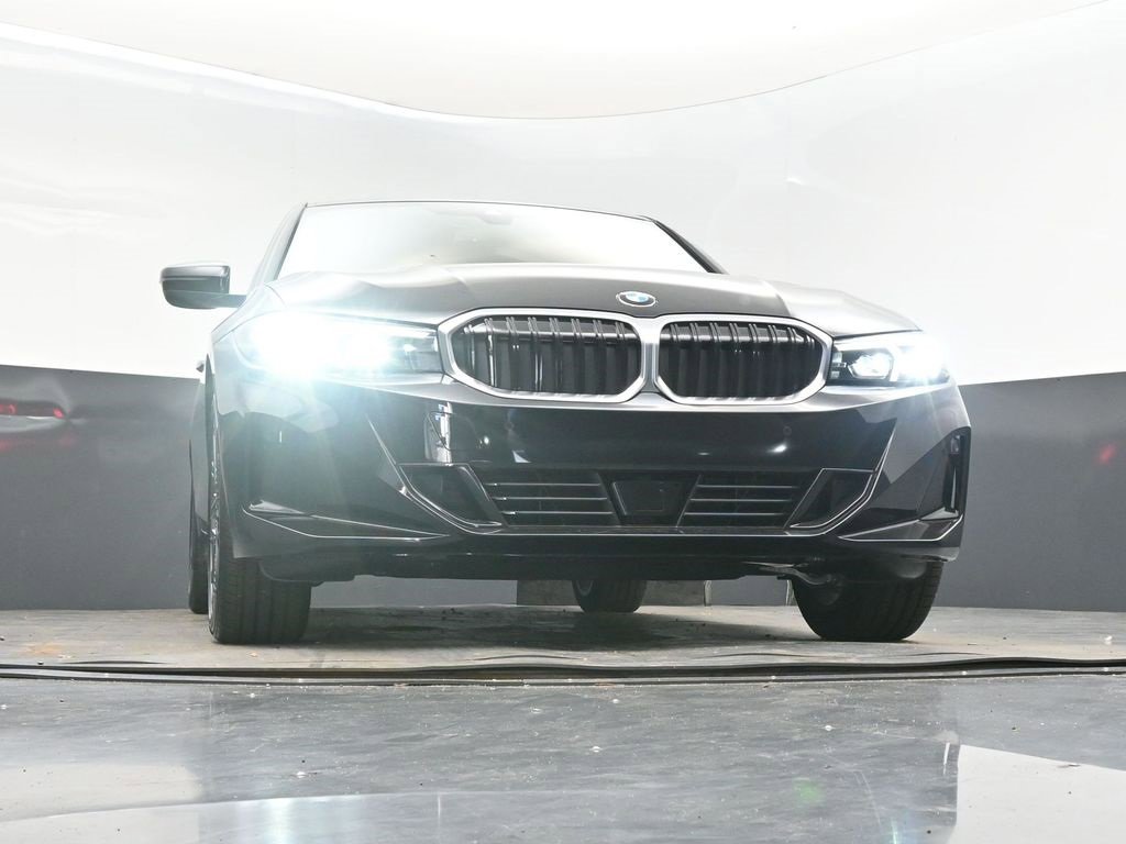 New 2026 BMW 330i Sedan w/ Convenience Package image 26