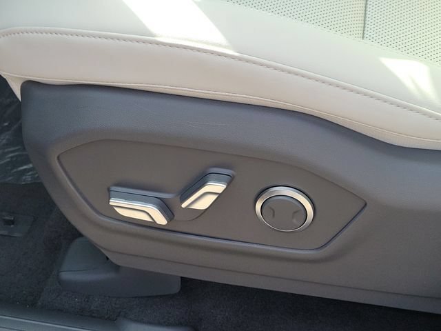 New 2027 Hyundai Santa Fe SEL FWD image 19