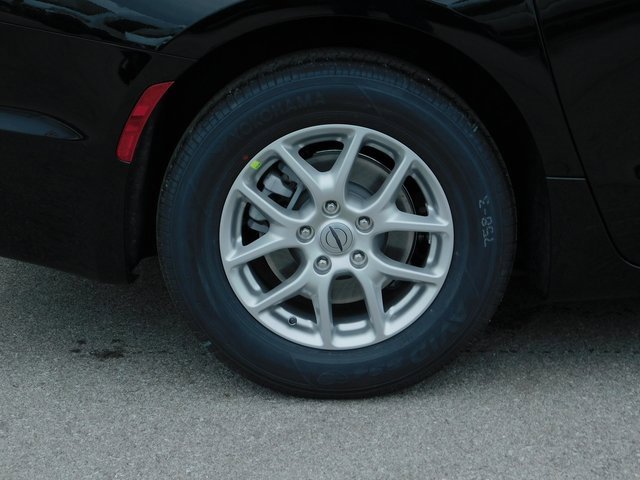 New 2025 Chrysler Pacifica Select w/ Uconnect Theater Family Group image 11