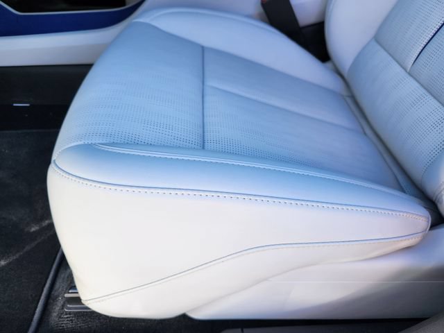 New 2026 Cadillac Optiq Sport 2 AWD/4WD image 10