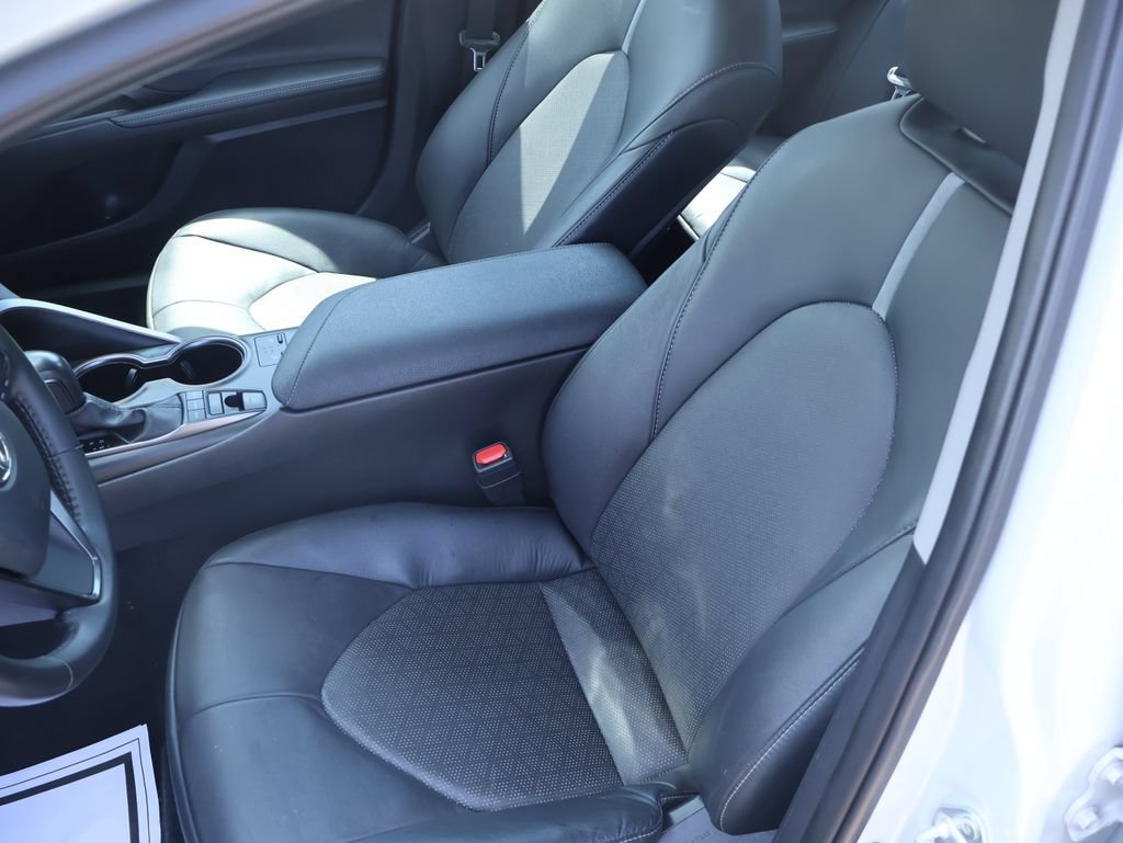 Used 2024 Toyota Camry XSE FWD image 18