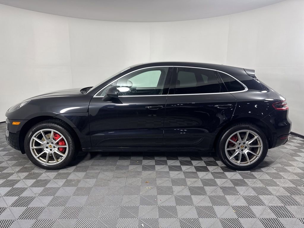 Used 2018 Porsche Macan Turbo image 8