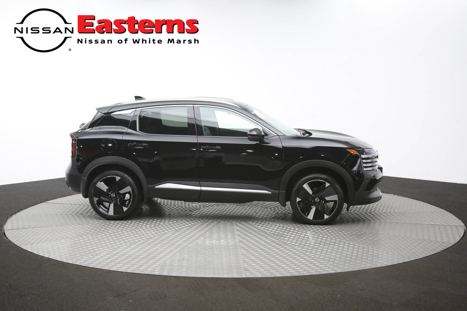 Used 2026 Nissan Kicks SR w/ SR Premium Package AWD/4WD image 48