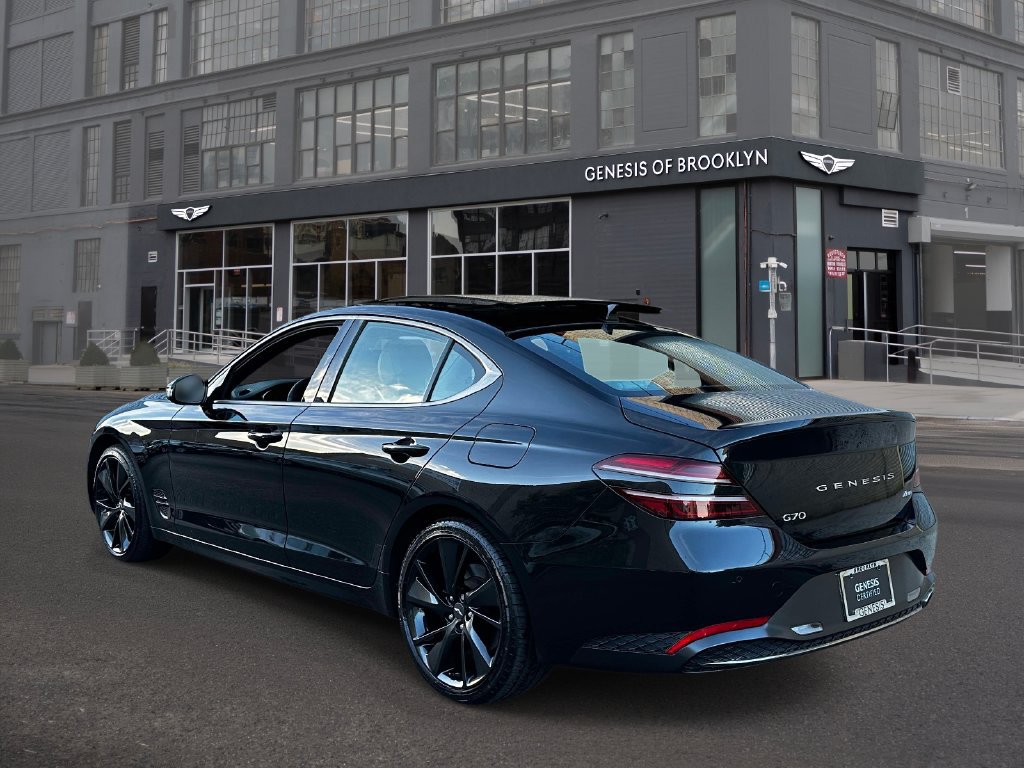 Used 2023 Genesis G70 2.0T w/ Sport Prestige Package AWD/4WD image 3