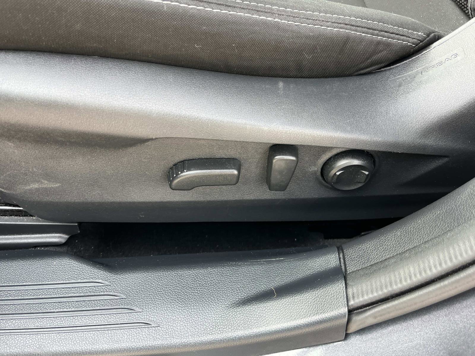 Used 2024 Subaru Outback Premium image 28