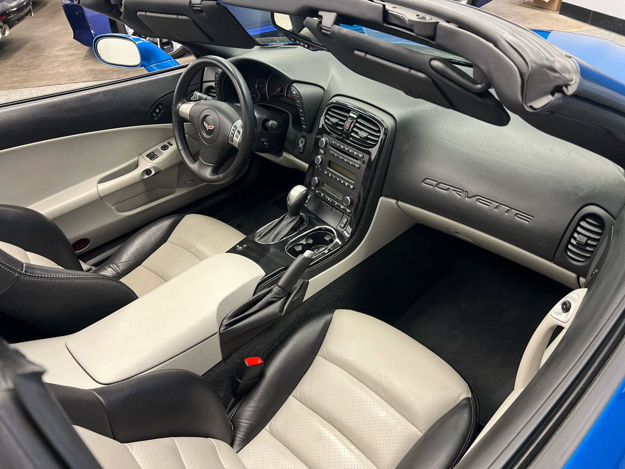 Used 2008 Chevrolet Corvette Coupe w/ Preferred Equipment Group image 36