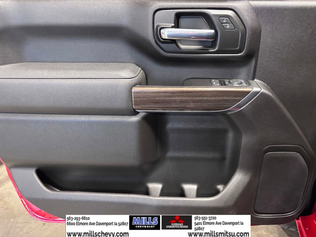 Used 2024 Chevrolet Silverado 3500 LT w/ Convenience Package image 9