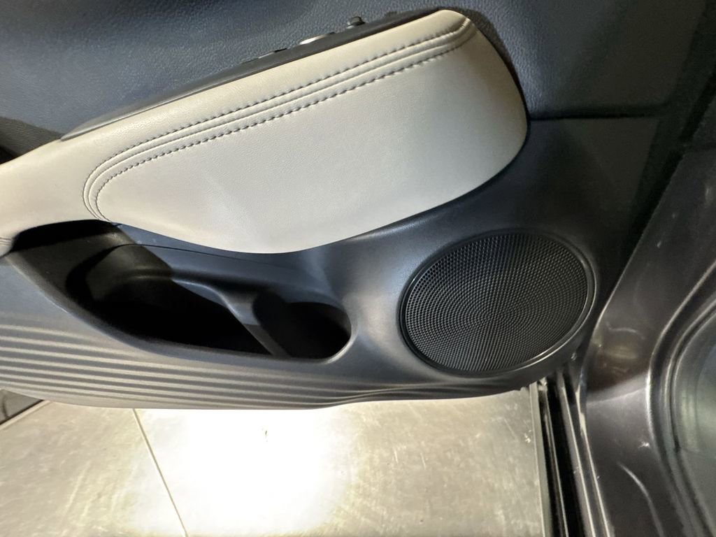 Certified 2023 Honda HR-V EX-L image 21