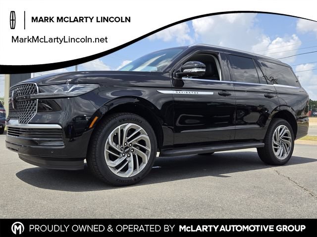 New 2027 Lincoln Navigator Premiere RWD image 1