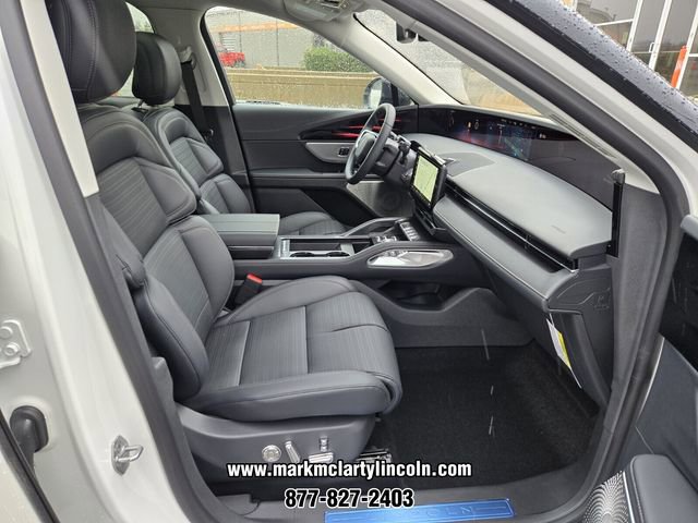 New 2026 Lincoln Nautilus Reserve image 12